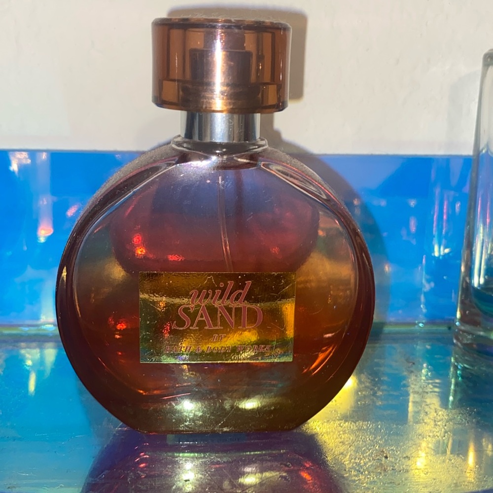 Bath & Body Works Wild Sand Eau De Parfum Perfume Full Size 1.7 FL oz